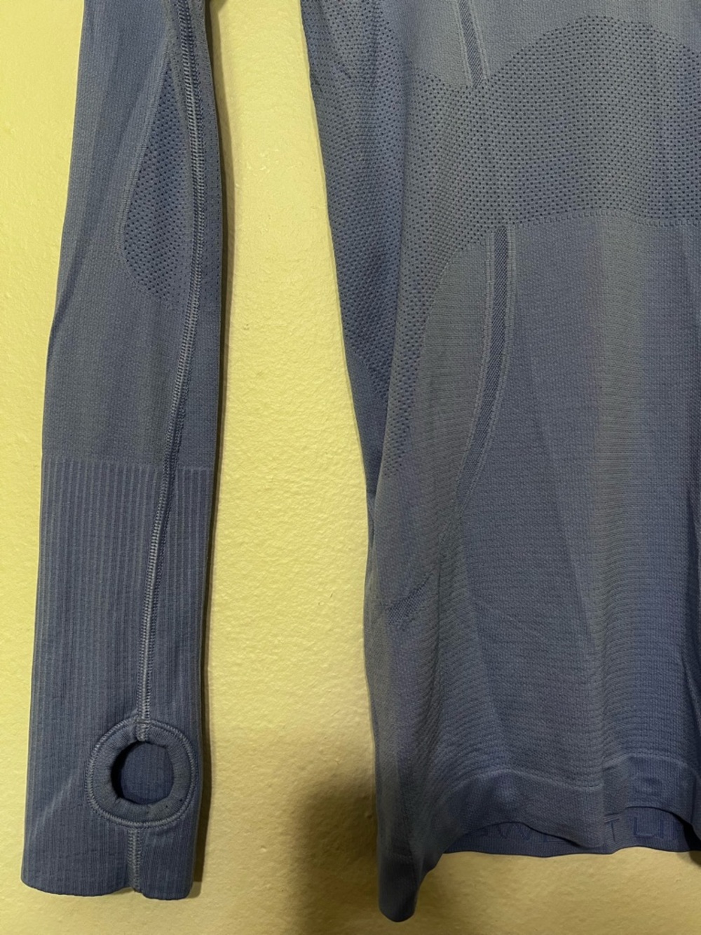 Lululemon Swiftly Tech Long Sleeve Shirt
Size 2 - Picture 4 of 7